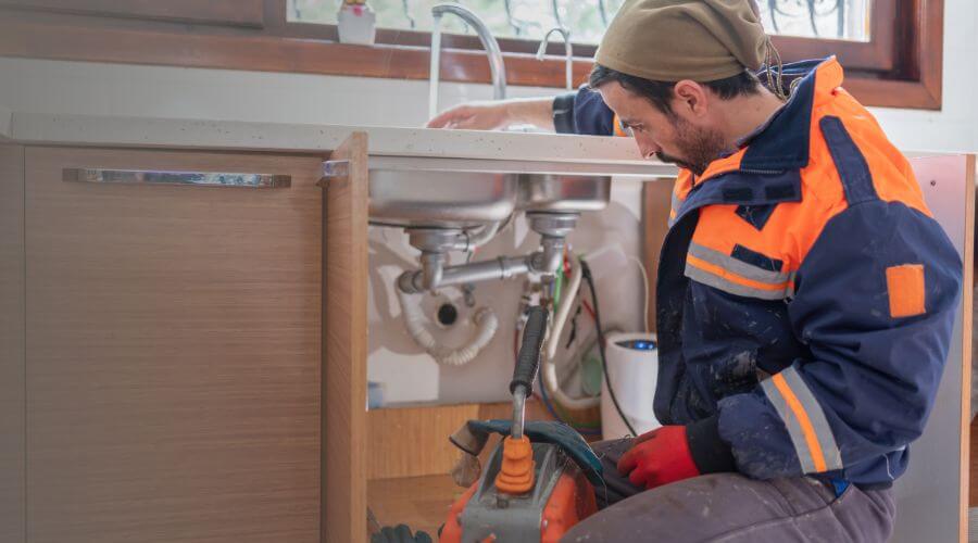 Professional expert plumbing services in Hinckley, OH